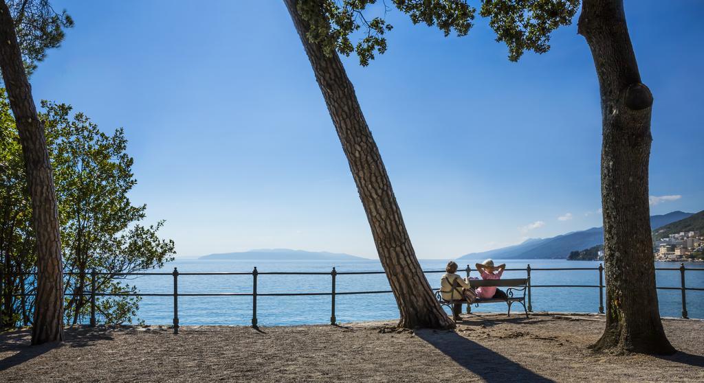 Villa Amalia - Liburnia (Adults Only) Opatija Buitenkant foto