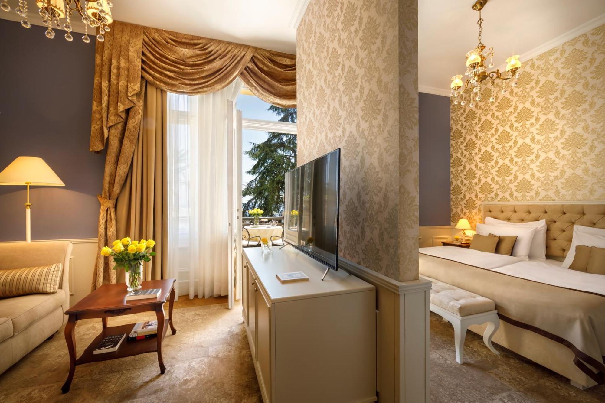 Villa Amalia - Liburnia (Adults Only) Opatija Buitenkant foto
