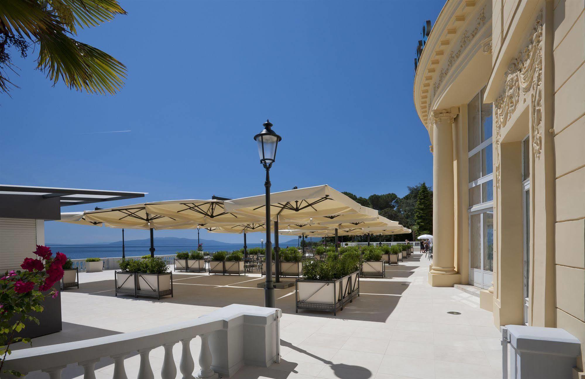 Villa Amalia - Liburnia (Adults Only) Opatija Buitenkant foto